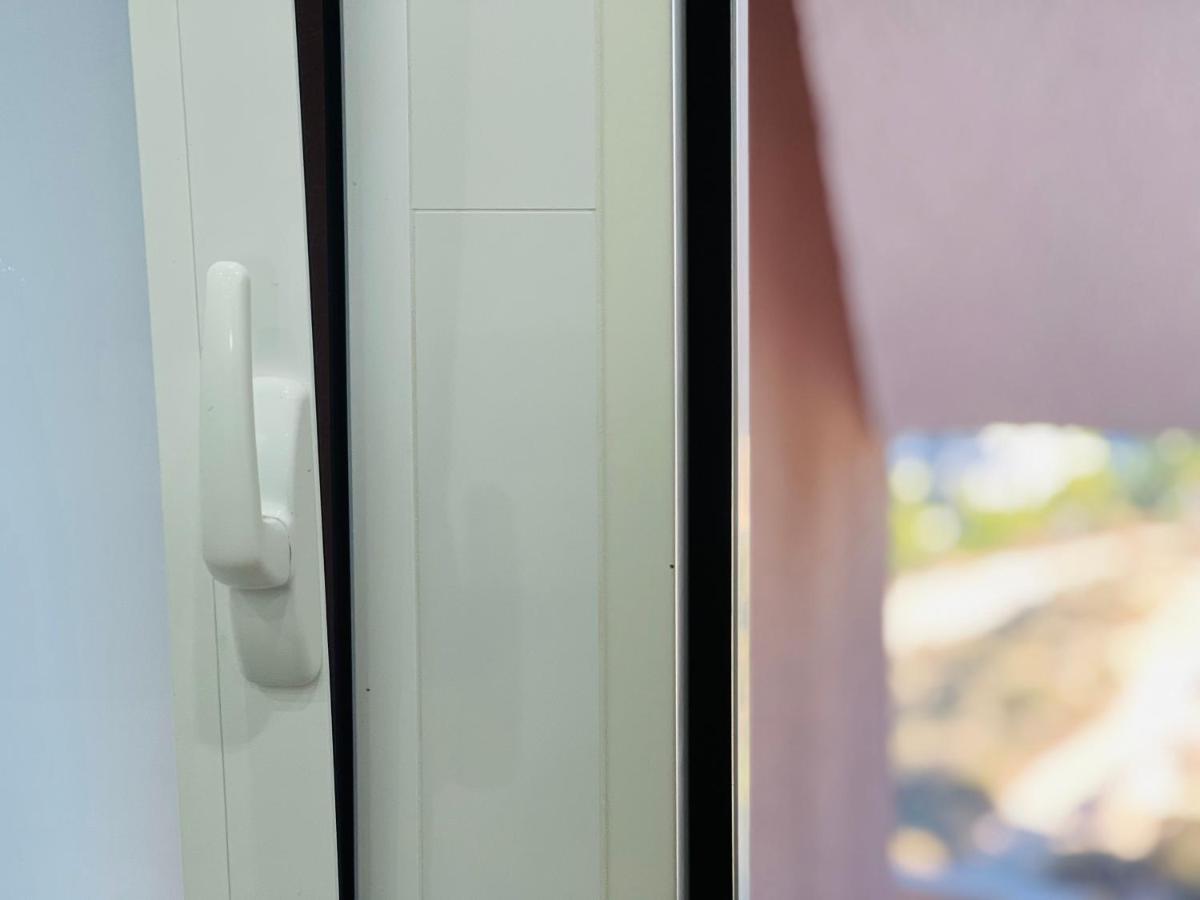 Relax Frente Al Mar De Alicante Apartment Ngoại thất bức ảnh